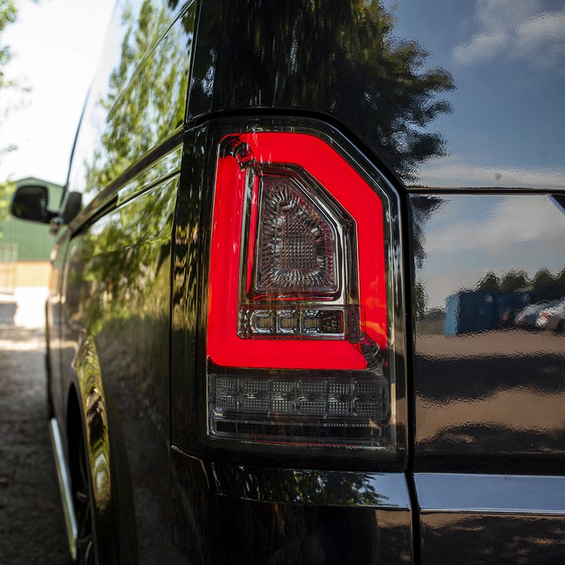 VW Transporter T6 - Rear Lights - Sequential Indicator - LED - Tailgate - Black Smoke